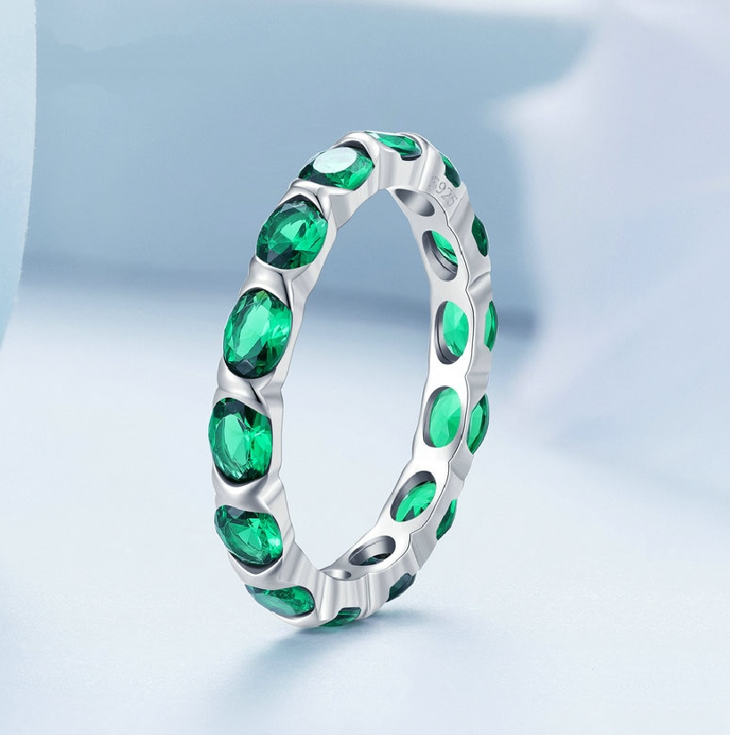 Silver Dazzling Green Spinel Ring