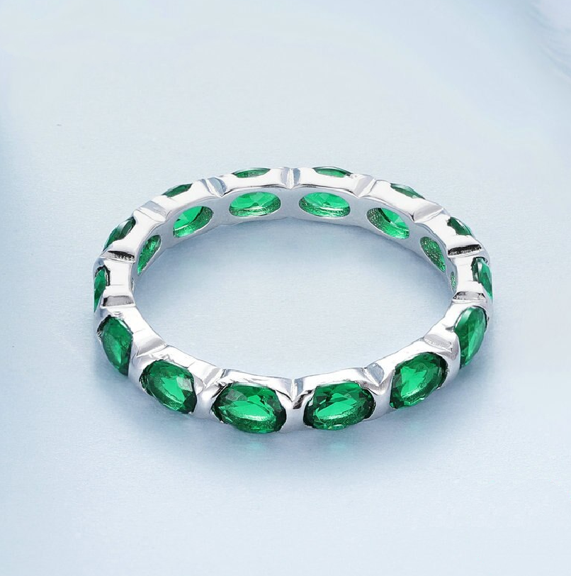 Silver Dazzling Green Spinel Ring